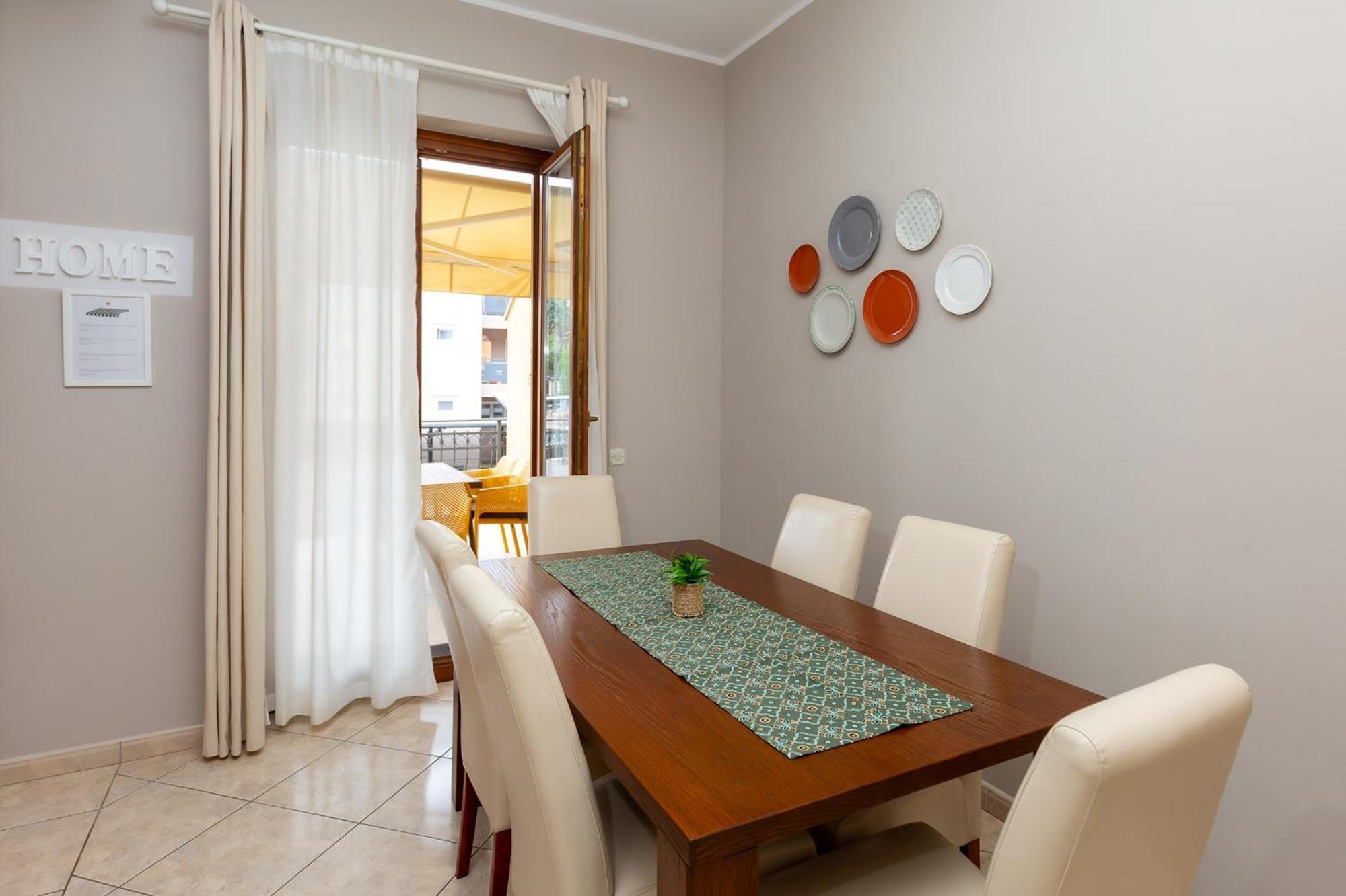 Apartment Mare Poreč Exterior foto